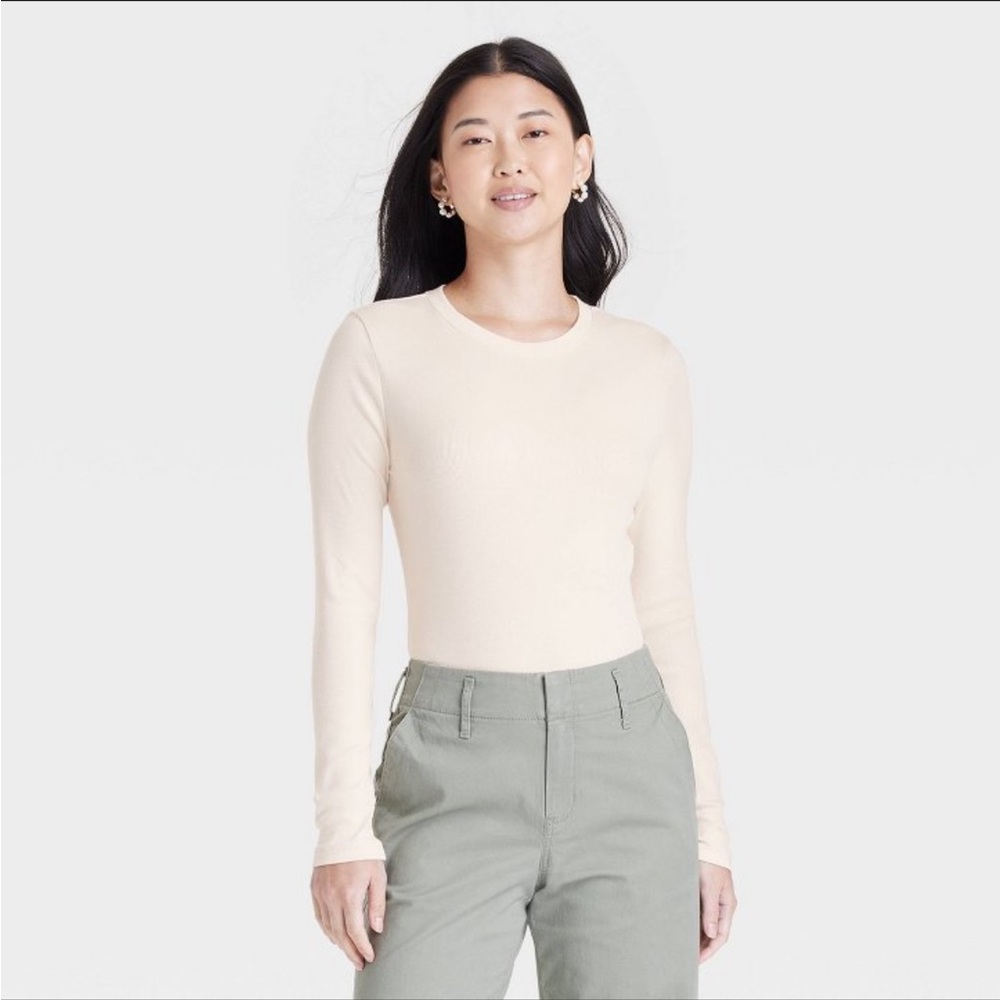 Women's Slim Fit Long Sleeve Ribbed - Cream M